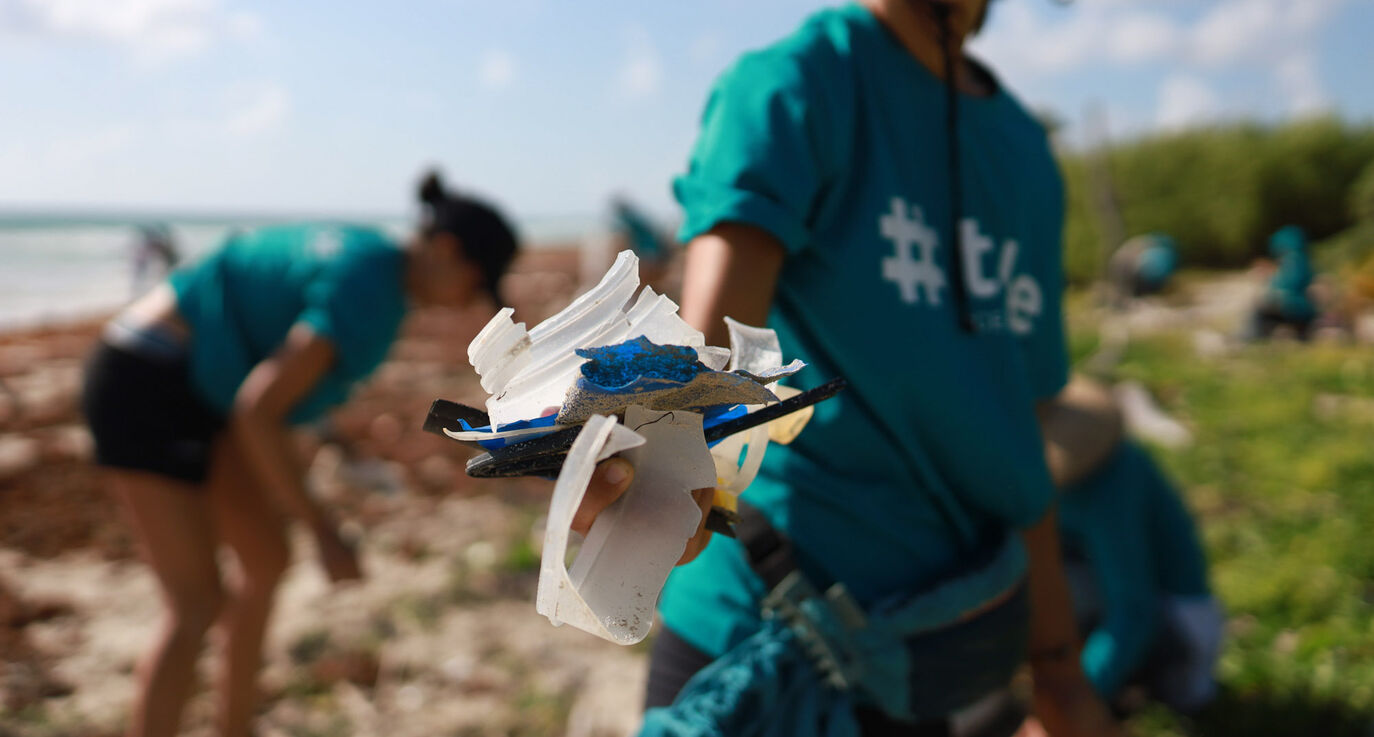 Tide ocean material Mexico Cleanup 9